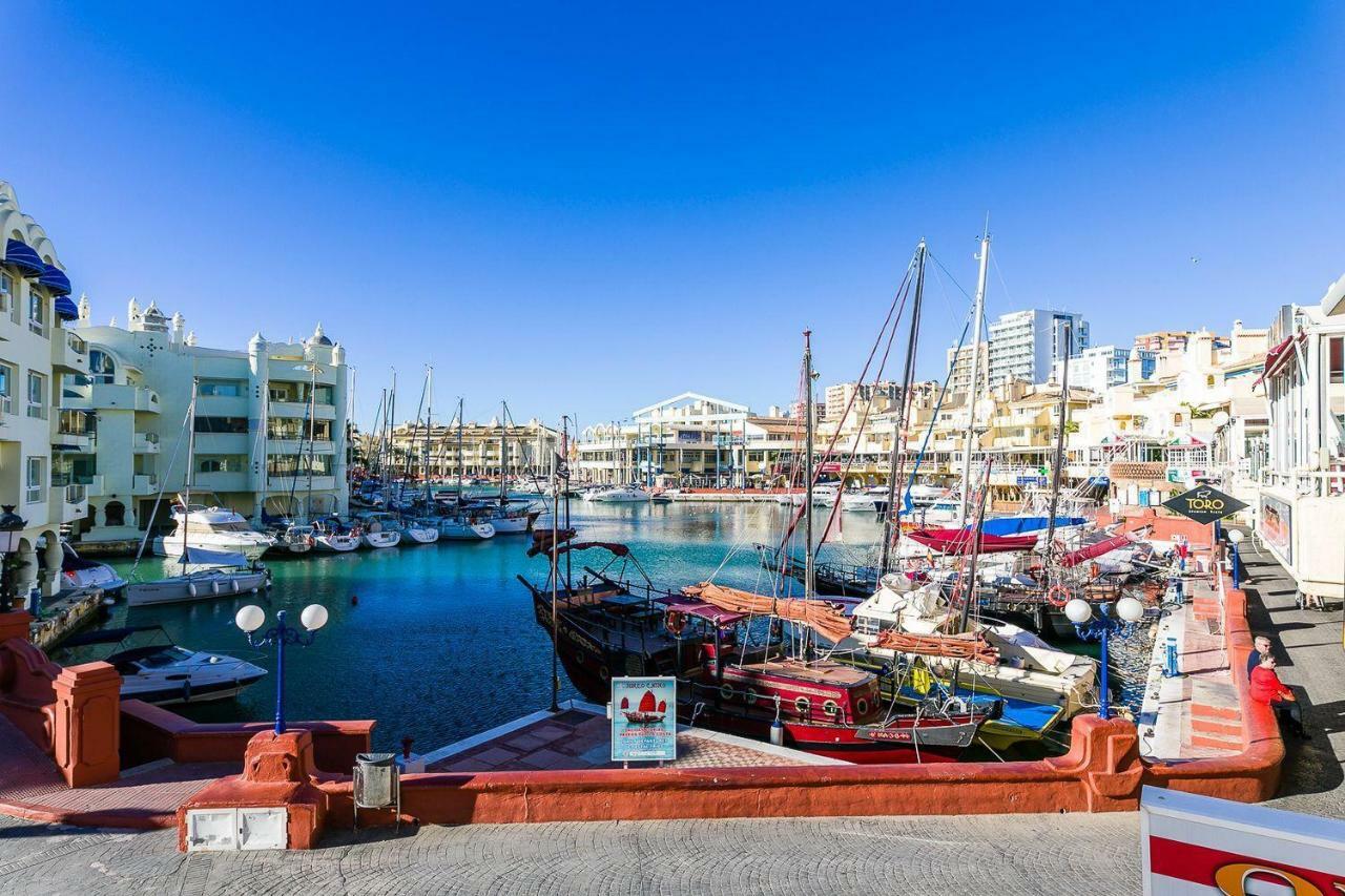 Apartamento Marina Beach ベナルマデナ エクステリア 写真